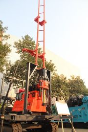 Chine plate-forme de forage de chenille de pompe de boue de 180m/installations de perceuse bonnes d'exploration fournisseur